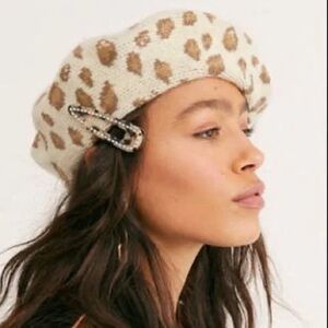 NWT Free People Cheetah Print Wool Beret
